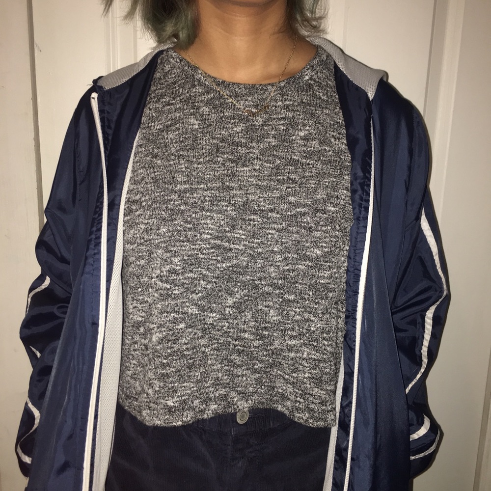 black n white long sleeve top